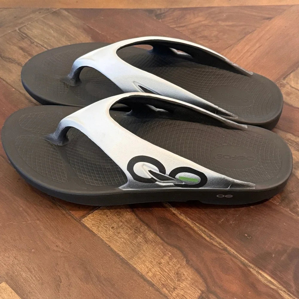 OOFOS OOriginal Sport Sandal Black Graphite Mens 16 Womens 18 EU 49 Recovery